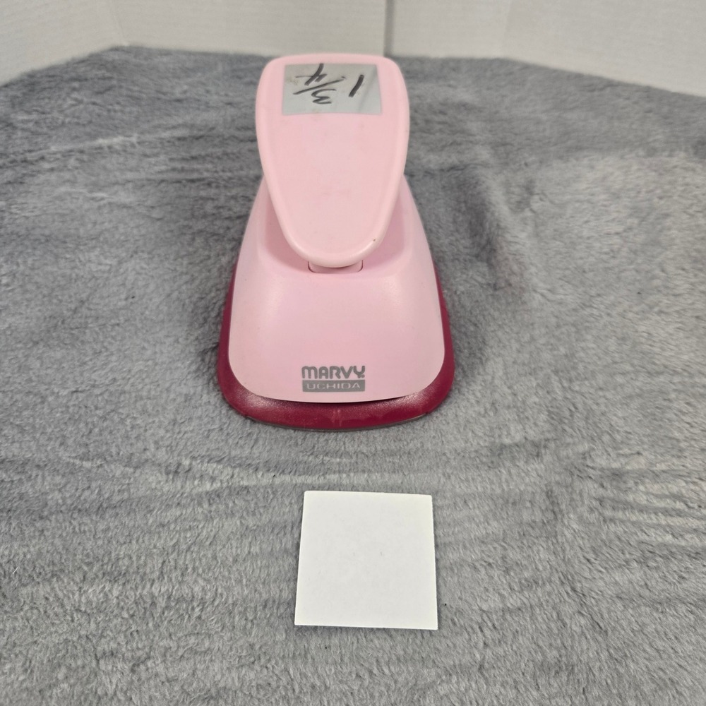Marvy Uchida Clever Lever Extra Giga Craft Punch 1.75 Inch Square Pink LV-UGC-P